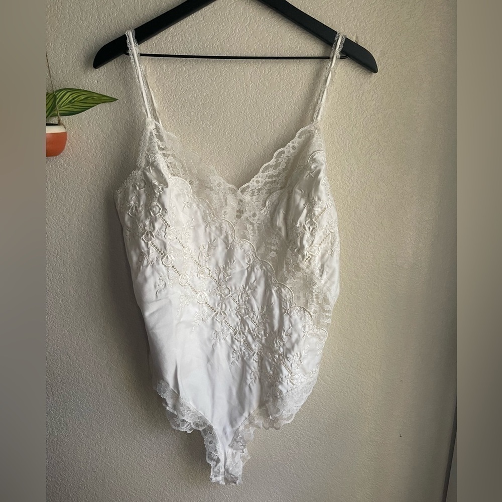 Vintage dead stock lace one piece victoria secret teddy
